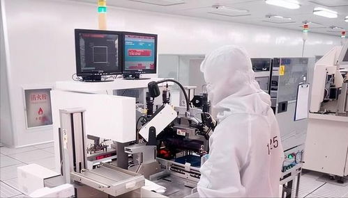 中國光刻機(jī)突圍,造出全球唯一完整生產(chǎn)線,某博士 技術(shù)落后20年