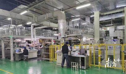 黃埔263家企業(yè)春節(jié)不打烊,生產(chǎn)線上“就地過年”